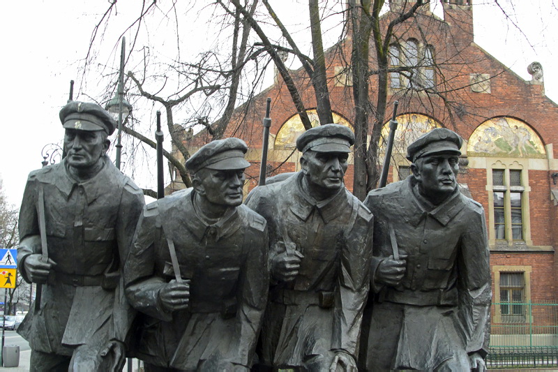 Sculptures_Cracovie.jpg